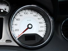 标致408 2013款 2.0L 自动 豪华版