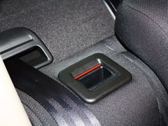标致408 2013款 2.0L 自动 豪华版