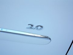 标致408 2013款 2.0L 自动 豪华版
