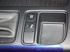 索兰托 2013款 2.4L 自动 至尊UVO版 7座
