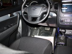 索兰托 2013款 2.4L 自动 舒适版 7座