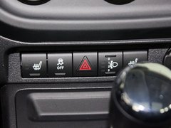 自由客 2013款 2.4L CVT 豪华导航版 5座