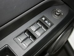 自由客 2013款 2.4L CVT 运动版 5座