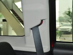 自由客 2013款 2.4L CVT 运动版 5座