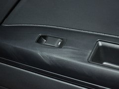 自由客 2013款 2.4L CVT 运动版 5座