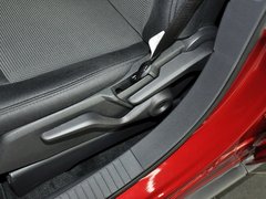 自由客 2013款 2.4L CVT 运动版 5座