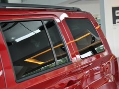 自由客 2013款 2.4L CVT 运动版 5座