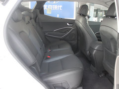 现代胜达 2013款 2.4L 自动 GL 4WD舒适型 5座