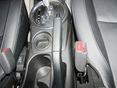 新劲炫 2013款 2.0 自动 两驱豪华版 5座