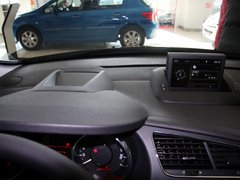 标致3008 2013款 1.6T 自动 THP至尚版 5座