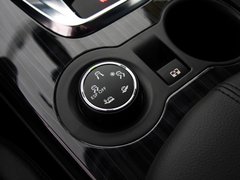 标致3008 2013款 1.6T 自动 THP至尚版 5座
