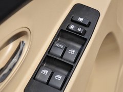 智尚S30 2013款 1.5L 手动 时尚型 5座