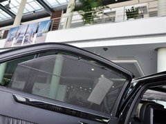 奔驰E级 2013款 E300L 3.0L 时尚豪华型