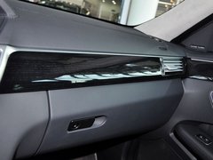 奔驰E级 2013款 E300L 3.0L 时尚豪华型