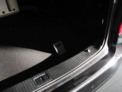奔驰E级 2013款 E260L 1.8T CGI优雅型
