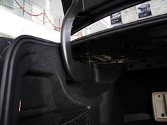 奔驰E级 2013款 E260L 1.8T CGI优雅型