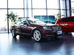 北京奔驰  C260 1.8T 车辆右侧45度角