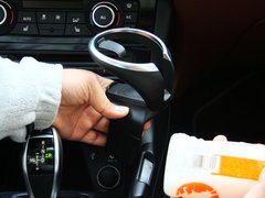 宝马X1 2013款 sDrive18i 2.0L 运动设计套装 5座
