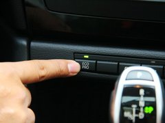 宝马X1 2013款 sDrive18i 2.0L 运动设计套装 5座