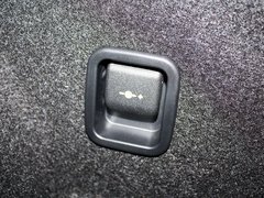 宝马X1 2013款 sDrive18i 2.0L 时尚型 5座
