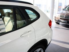 宝马X1 2013款 sDrive18i 2.0L 时尚型 5座