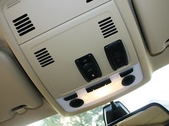 宝马X1 2013款 sDrive18i 2.0L 领先型 5座