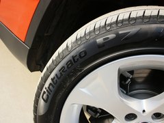 宝马X1 2013款 sDrive18i 2.0L 领先型 5座