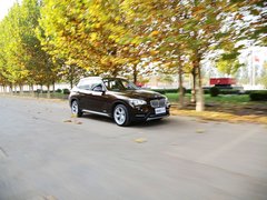 宝马X1 2013款 sDrive18i 2.0L 运动设计套装 5座