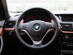 宝马X1 2013款 sDrive18i 2.0L 运动设计套装 5座