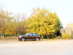 宝马X1 2013款 sDrive18i 2.0L 运动设计套装 5座