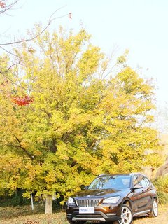 宝马X1 2013款 sDrive18i 2.0L 运动设计套装 5座