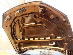 宝马X1 2013款 sDrive18i 2.0L 运动设计套装 5座