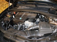 宝马X1 2013款 sDrive18i 2.0L 运动设计套装 5座