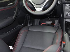 宝马X1 2013款 sDrive20i 2.0T 运动设计套装 5座