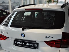宝马X1 2013款 sDrive20i 2.0T 运动设计套装 5座