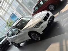 宝马X1 2013款 sDrive20i 2.0T 运动设计套装 5座