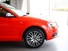 奥迪A3(进口) 2013款 Sportback 30TFSI 1.4T AT 豪华型