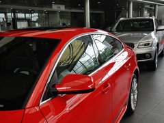 奥迪A5 2013款 2.0T Sportback 40TFSI