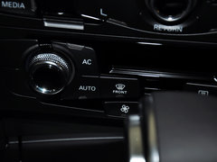 奥迪A5 2013款 2.0T Coupe 40TFSI