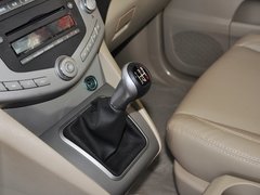 比亚迪S6 2013款 劲悦版 2.0L 手动 尊贵型 5座