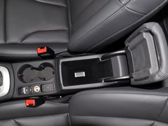 奥迪Q3 2013款 2.0T 35 TFSI quattro豪华型 5座