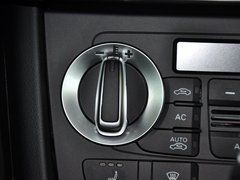 奥迪Q3 2013款 2.0T 35 TFSI quattro豪华型 5座