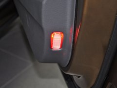奥迪Q3 2013款 2.0T 35 TFSI quattro豪华型 5座