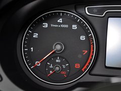 奥迪Q3 2013款 2.0T 35 TFSI quattro豪华型 5座