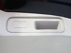 马自达8 2013款 2.5 自动 精英版 7座