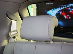 马自达8 2013款 2.5 自动 精英版 7座