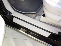 马自达8 2013款 2.5 自动 精英版 7座
