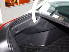 标致508L 2013款 2.3L 自动 罗兰•加洛斯版