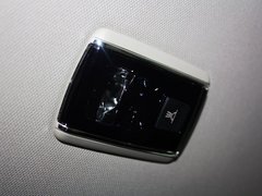 标致508L 2013款 2.3L 自动 罗兰•加洛斯版