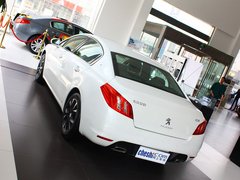 标致508L 2013款 2.3L 自动 罗兰•加洛斯版